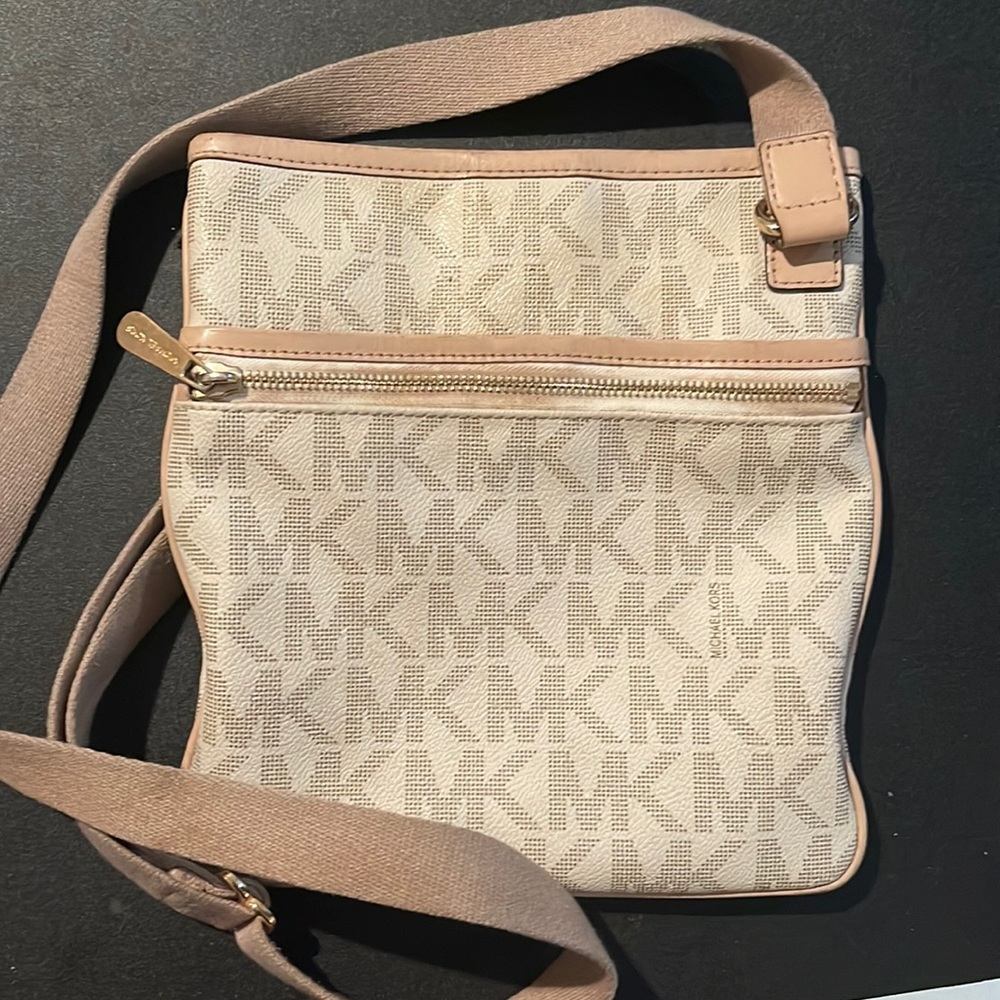 Michael Kors crossbody